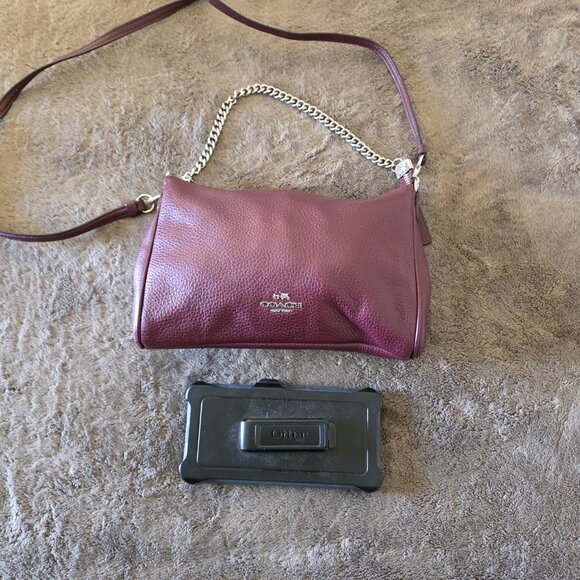 Coach Carrie Pebbled Leather Chain Crossbody Shoulder Bag Fuchsia Bordeaux - Picture 15 of 16